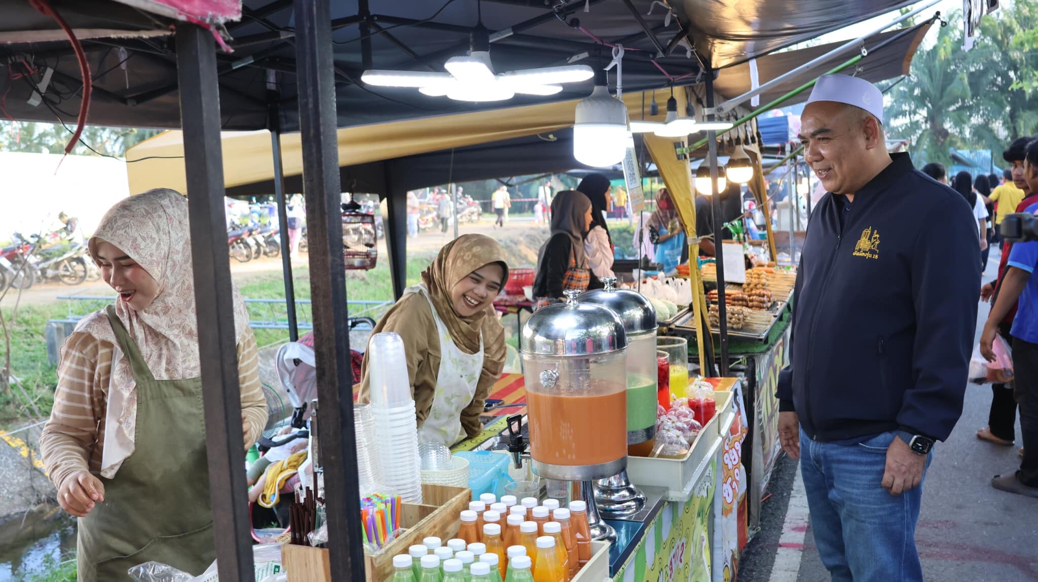 #บรรยากาศตลาดรอมฎอนน่าซื้อตำบลนาเคียน